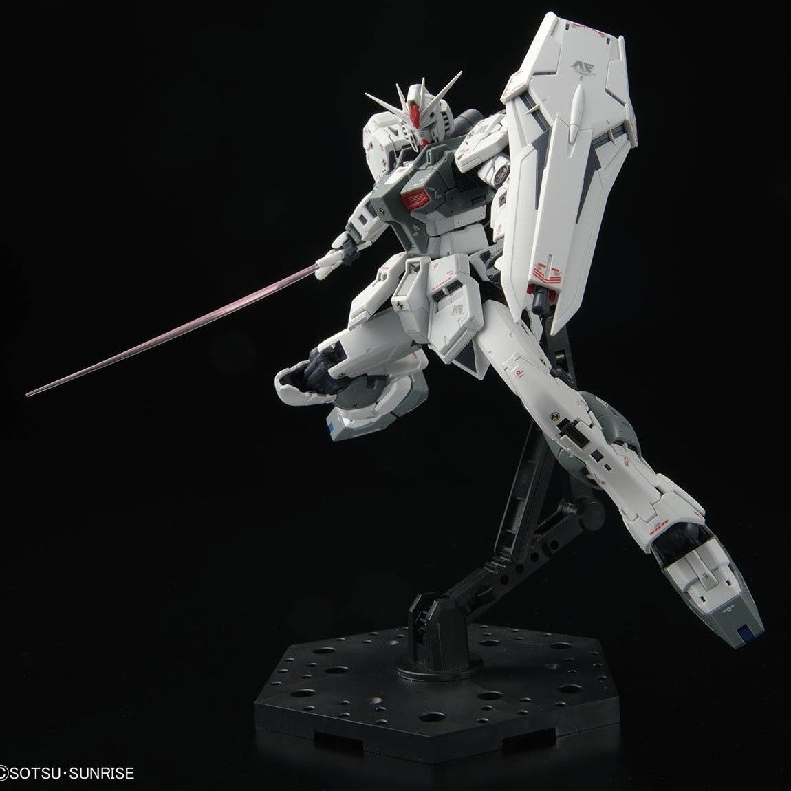 Bandai RG 1/144 Gundam Side-F Limited RX-93 Nu Gundam (First Lot Color Ver.)