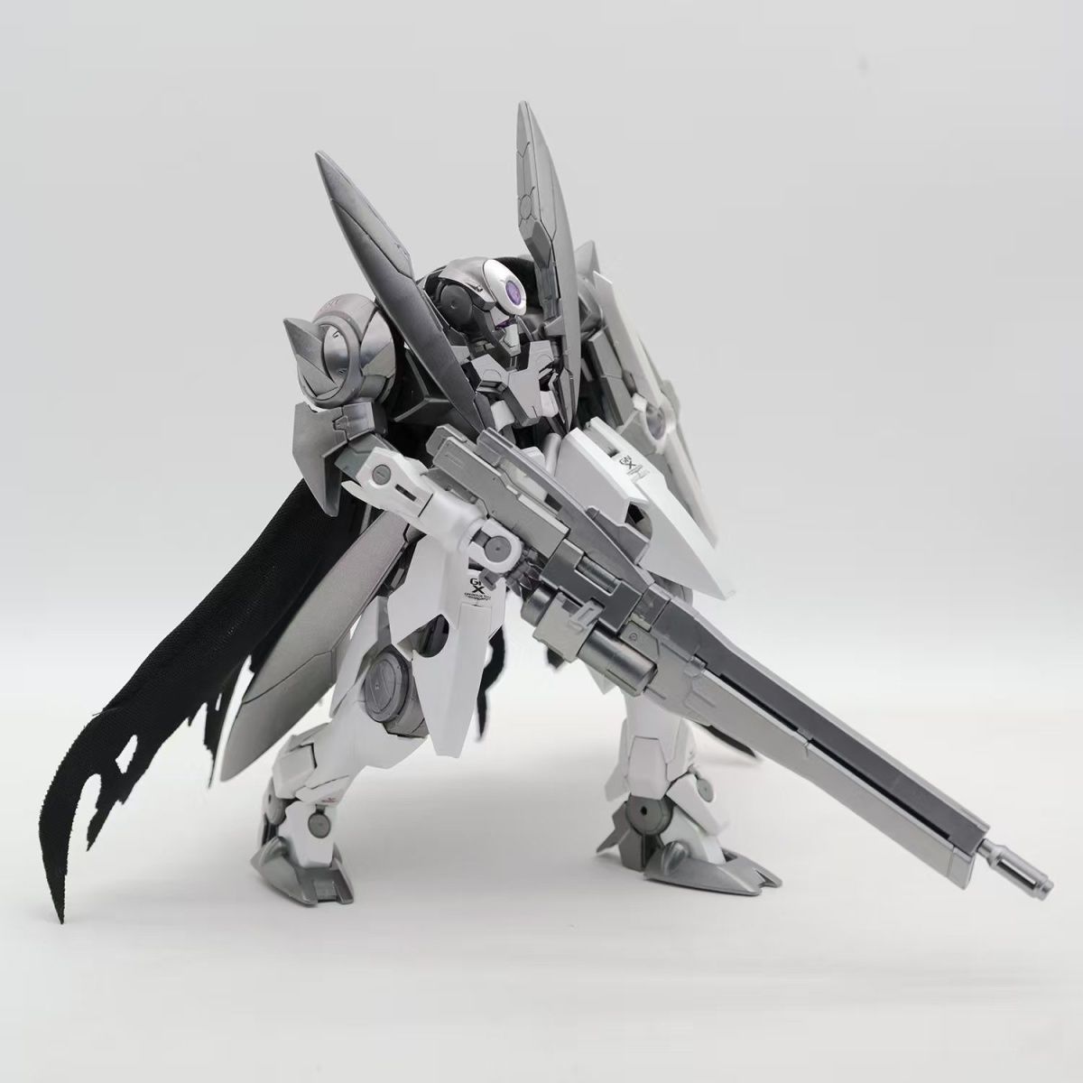 012 MG 1/100 GNX-603T