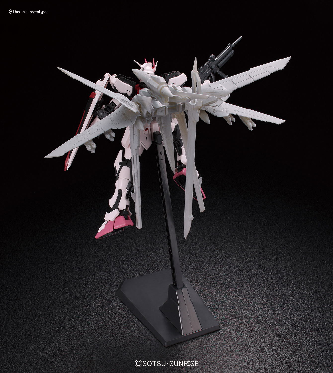 BANDAI Hobby MG 1/100 Strike Rouge (Ootori Unit) Ver RM