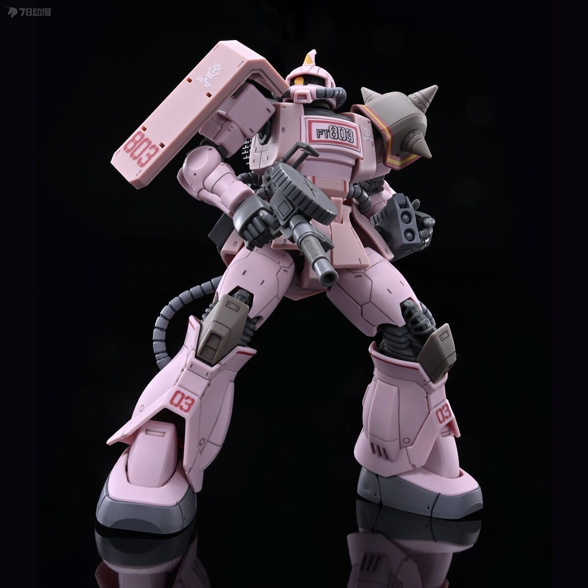 Premium Bandai HG 1/144 Zaku Desert Type (Pink Panther Corps)