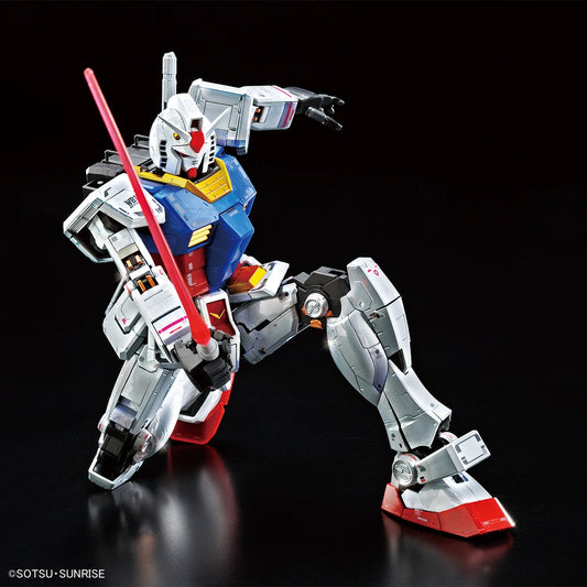 Gundam Base Limited MG 1/100 RX-78-2 Gundam Titanium Finish