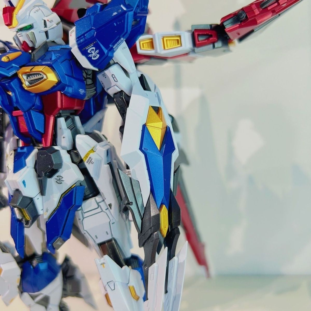 Eagle Model EG-01B 1/100 Metal Frame Kit Metallic Finish Ver