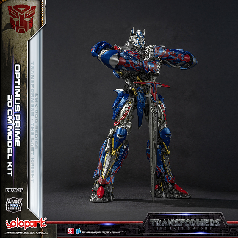 Yolopark AMK PRO Transformers 5 Knight Optimus Prime Model Kit