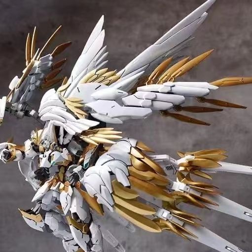 Daban 8820 HIRM 1/100 Wing Zero Gold Custom