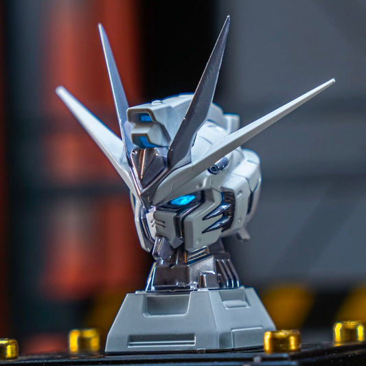 Minerva Twilight Strike Freedom Head for 1/100 Prepainted with LED lighting