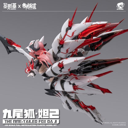 Soskill x E-Model 1/12 Nine Tailed Fox Daji Model Kit