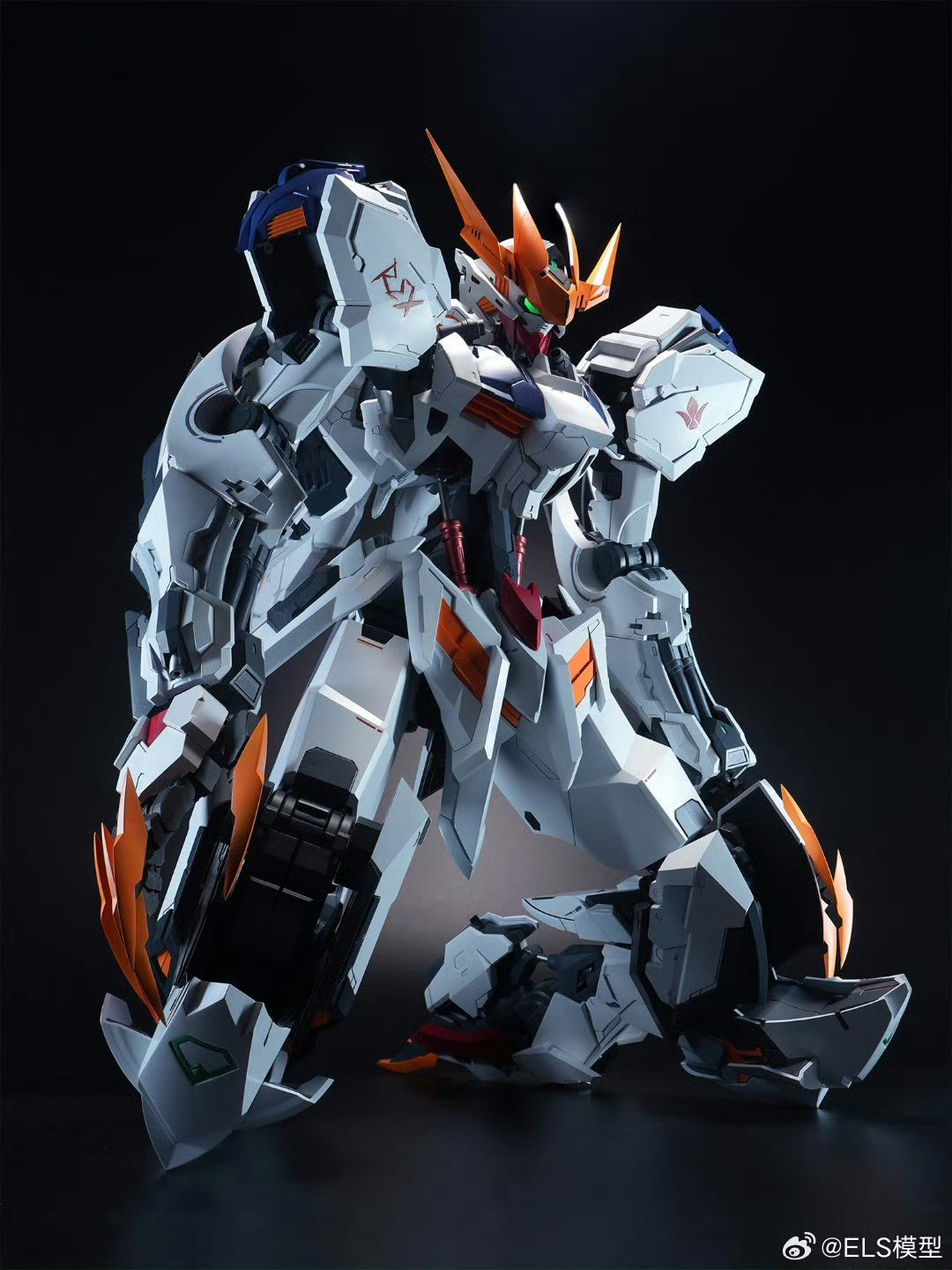 ELS Model 1/35 Wolf Ancestor Barbatos Model Kit