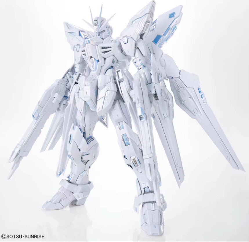 MGEX ストライクフリーダムガンダム [TWILIGHT COATING] Premium Bandai MGEX 1/100 STRIKE FREEDOM GUNDAM [Twilight Coating