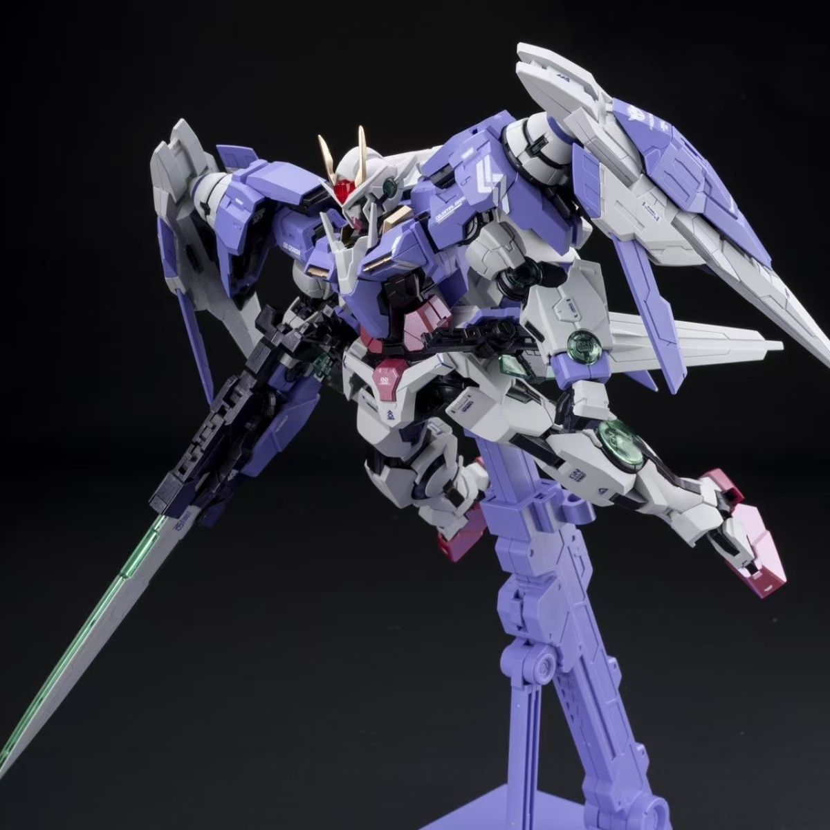 Menghu 00R MB Style Model Kit