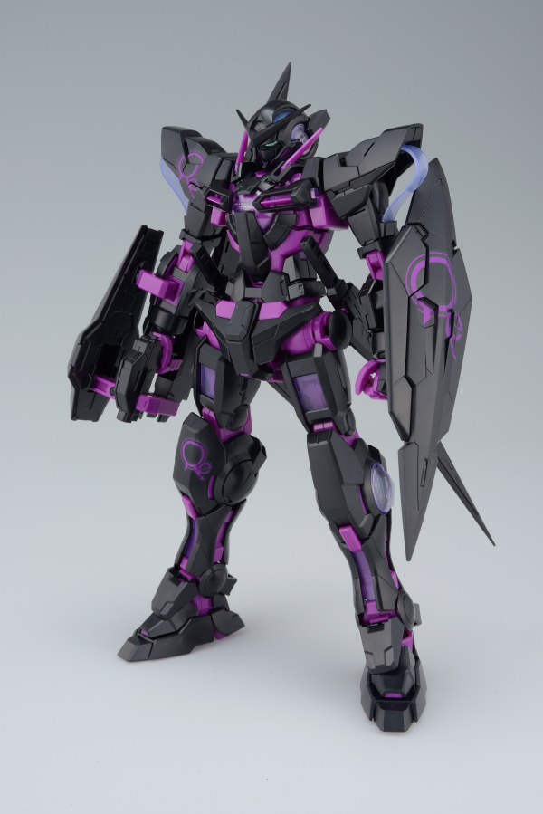 Gundam Base Limited MG 1/100 GUNDAM EXIA [RECIRCULATION COLOR/NEON PURPLE]