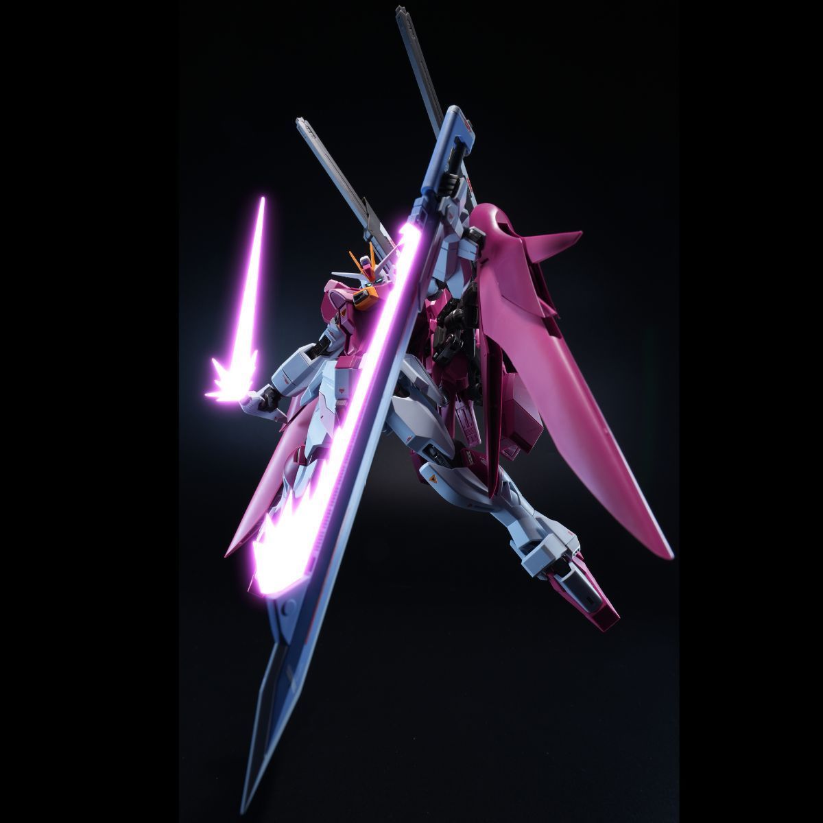 KMR Angry Bird 1/144 Regenes Destiny Metal Frame Model Kit