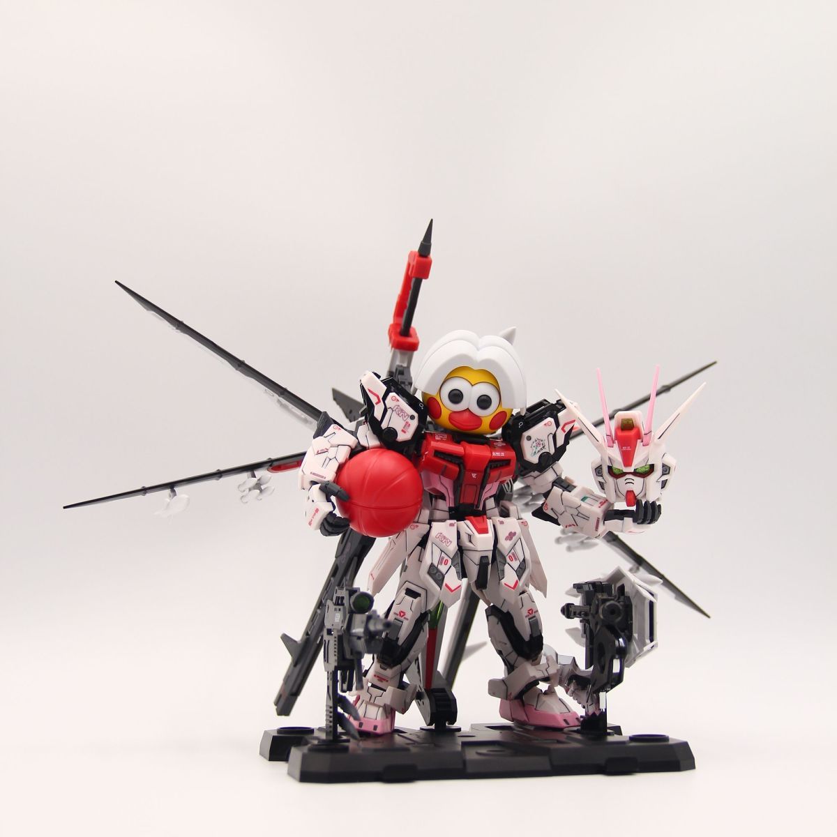 Second Brother Q Piggy Model Kit