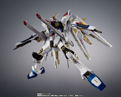 CHOGOKIN MIGHTY STRIKE FREEDOM GUNDAM