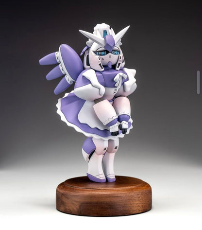 Hi-Nu Maid-Chan Figure