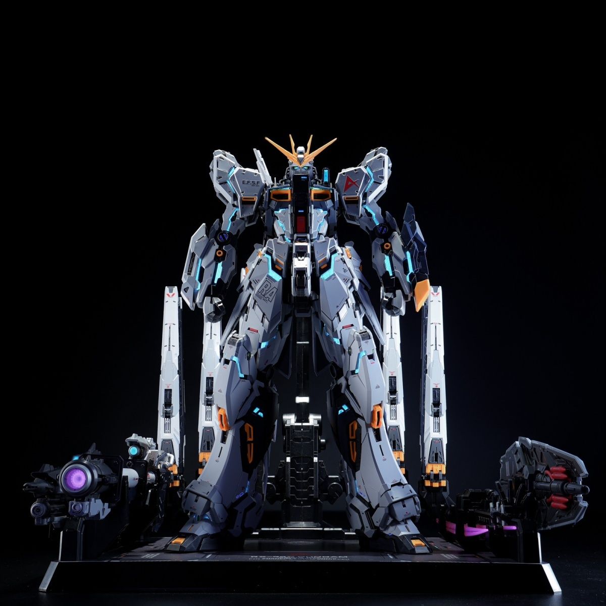 Dragon Tiger 1/100 GK Style Milky Nu Model Kit