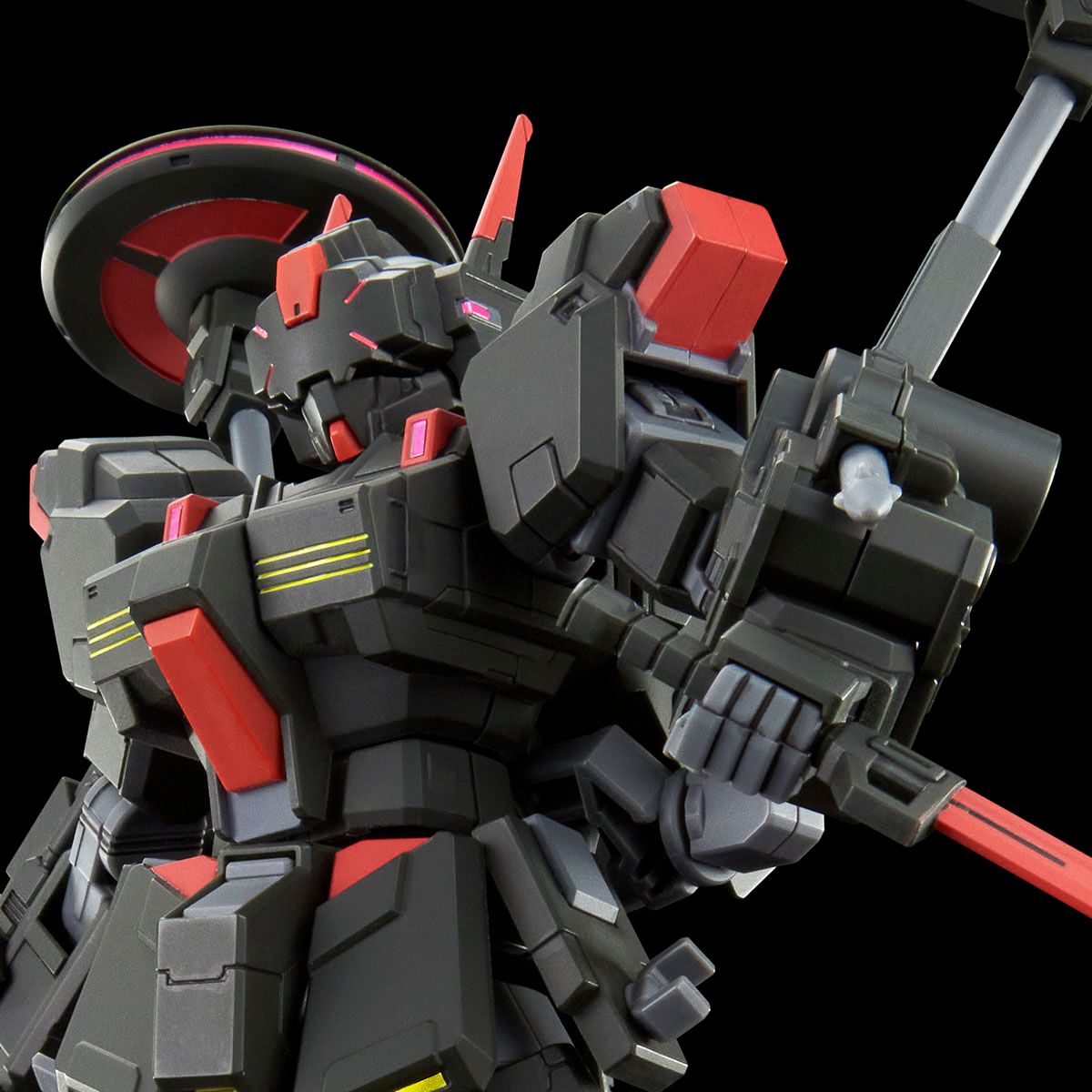 Premium Bandai HG 1/144 Black Rider